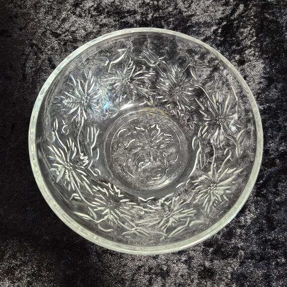 Set of 4 Princess House Fantasia 5-1/4 inch Coupe Soup Cereal Bowls Clear - Picture 3 of 7